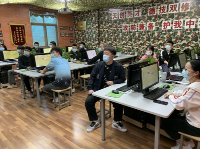 筑牢網(wǎng)絡(luò)“防火墻”、普及安全“防身術(shù)” 紅客訓(xùn)練營在行動